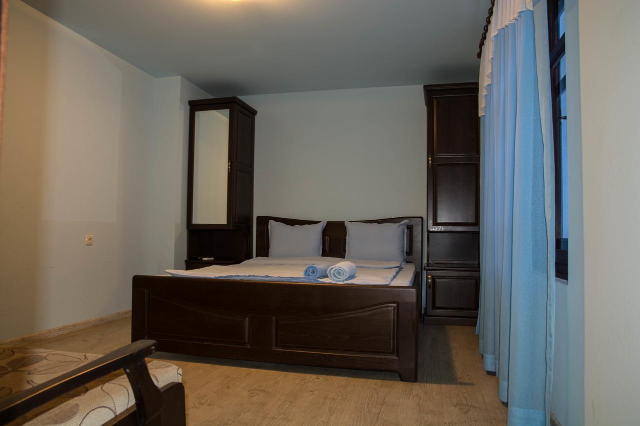 Guest House Ivan Cherni Osum Экстерьер фото